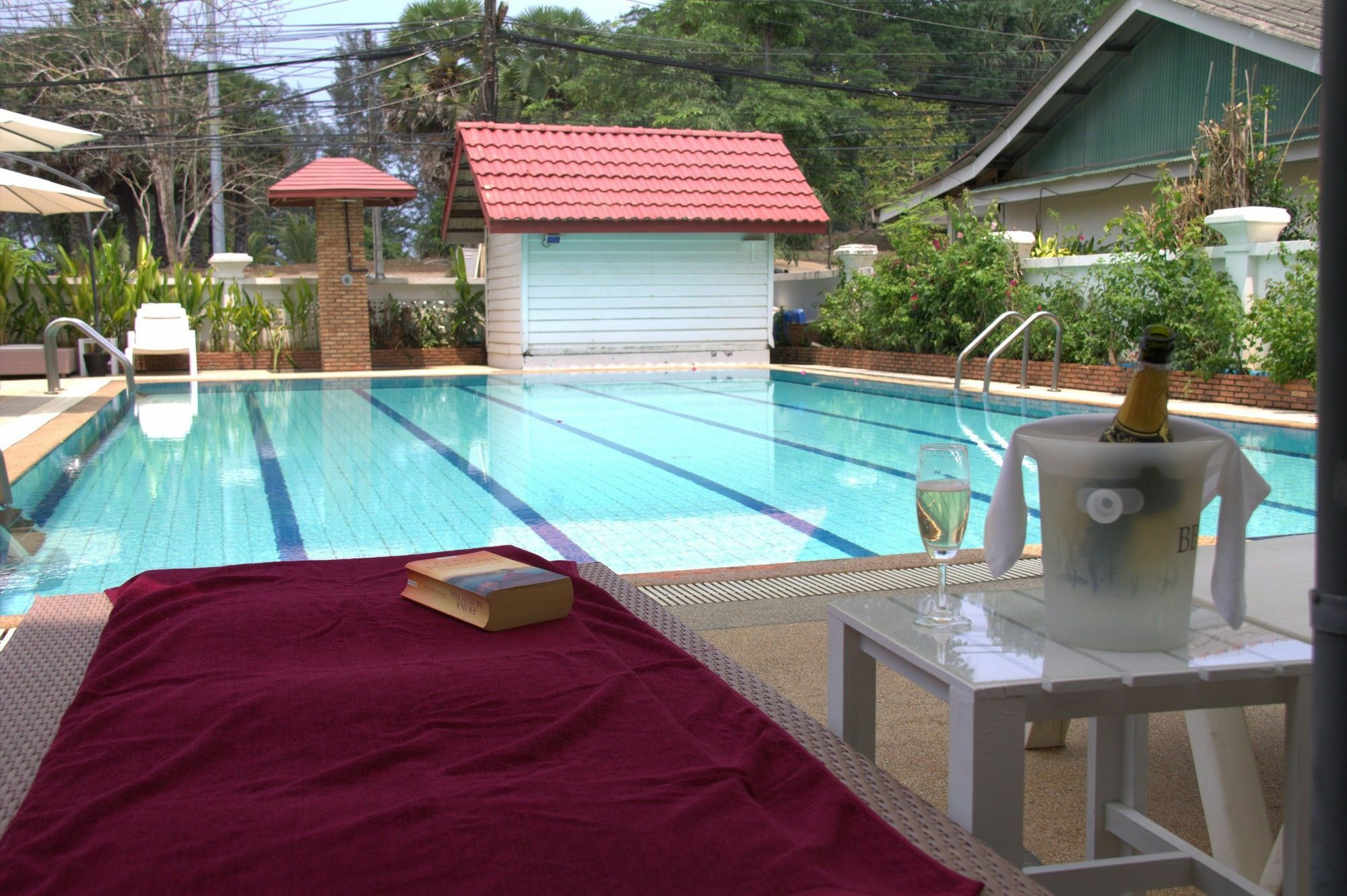 Surin Sweet Hotel Luaran gambar